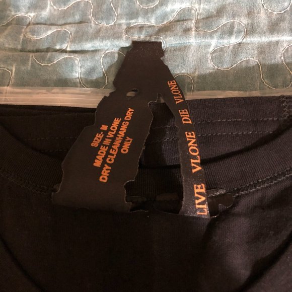 VLONE Rhinestone Friends T-Shirt - Picture 6 of 6